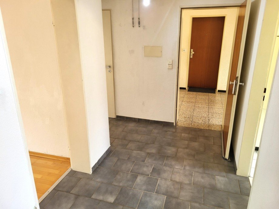Diele Ansicht 2 Etagenwohnung Meerbusch/Str�mp