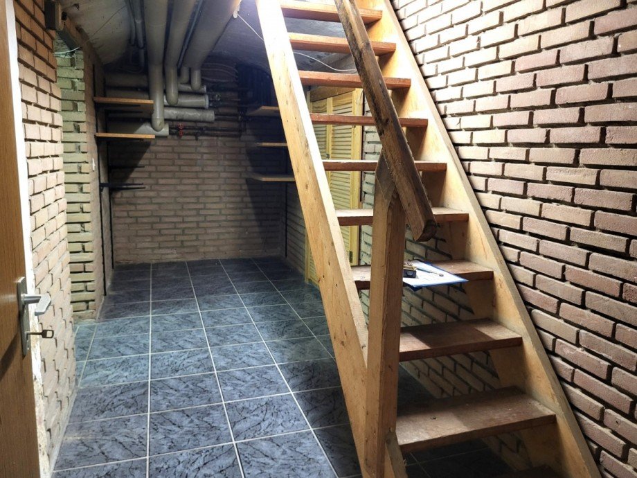 Keller Treppe Zweifamilienhaus Meerbusch/B�singhoven