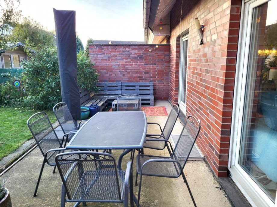 Terrasse rechts Reihenmittelhaus Rommerskirchen/Butzheim