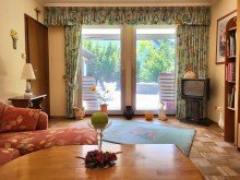Schlafzimmer Ansicht 2 FREISTEHENDER BUNGALOW MIT KELLER UND GROSSER GARAGE IN FELDRANDLAGE VON TITZ-AMELN ZU VERKAUFEN...