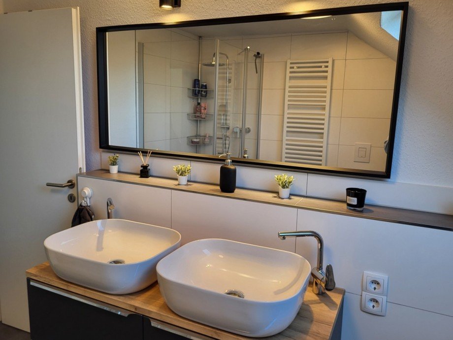 Bad DG Ansicht 2 Reihenhaus Bedburg/Lipp