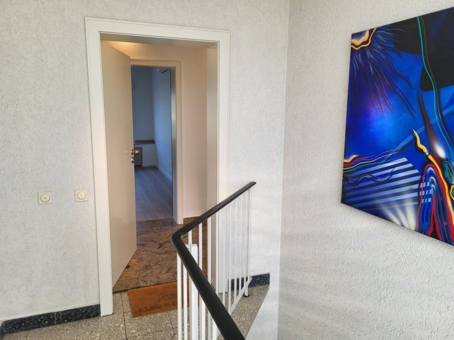 Zugang Wohnung Etagenwohnung Neuss/Bolssiedlung