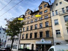 Hausansicht 2 BEREITS FREI: HELLE 2-ZIMMER-WOHNUNG MIT BALKON IN DERENDORF ZU VERKAUFEN...