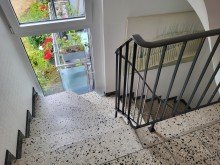 Treppenhaus BEREITS FREI: HELLE 3-4 ZIMMER WOHNUNG MIT BALKON UND GARAGE IN ESSEN-BURGALTENDORF ZU VERKAUFEN...