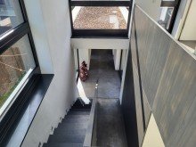 Treppe AUSSERGEW�HNLICHES ARCHITEKTENHAUS IN MEERBUSCH-ILVERICH ZU VERMIETEN...