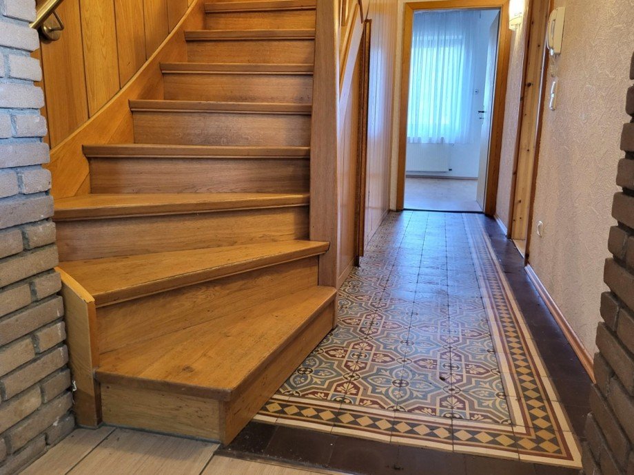 Haupthaus Treppe Zweifamilienhaus Meerbusch/B�singhoven